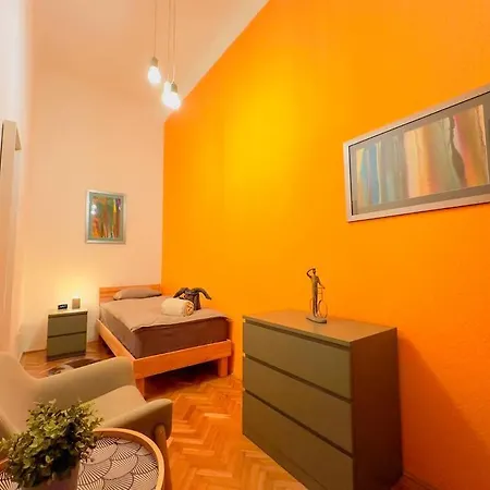 Rose House - Modern 5Br Gem In Central Budapest Ac *