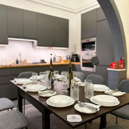 Rose House - Modern 5Br Gem In Central Budapest Ac Budapest